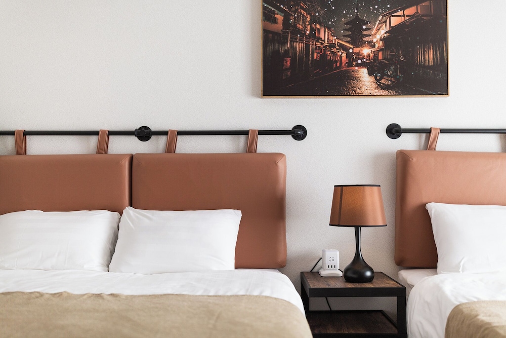 ファミリー ルーム バルコニー シティビュー 専用キッチン3 | b&天下茶屋