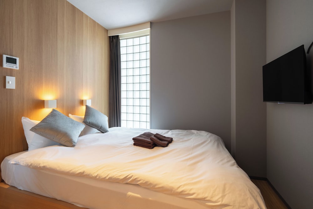 スーペリア ダブルルーム | ZONE SHINSAIBASHI WEST