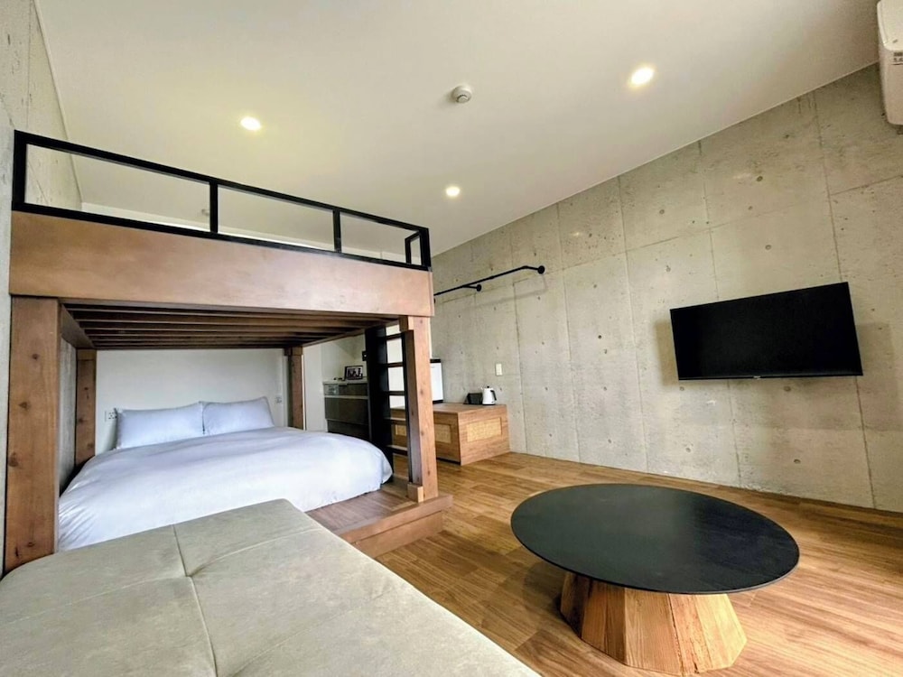 ファミリー スタジオ | Meer ResidenceHotel MiyakoAirport