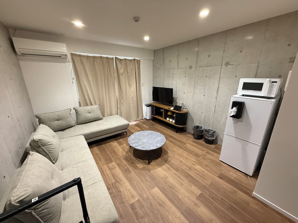 スーペリア スタジオ リビング エリア0 | Meer ResidenceHotel MiyakoAirport