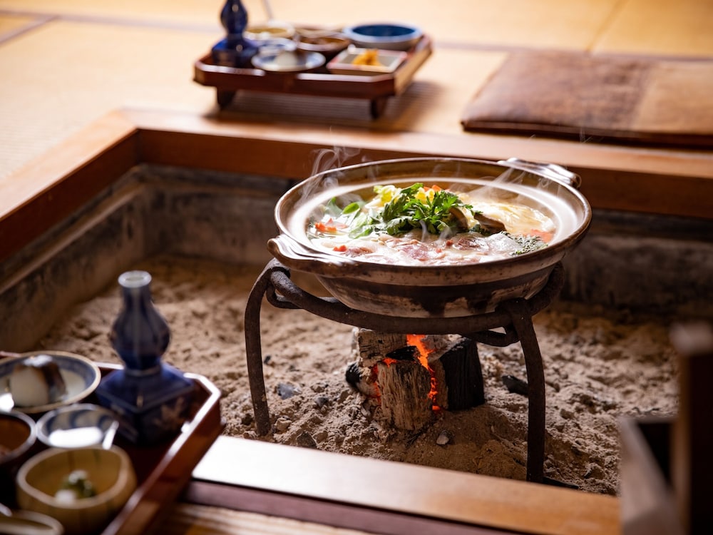 トラディショナル ルーム 禁煙 客室6 | 料理旅館　山里料理　いそべ(Exclusive Tratched Vill）