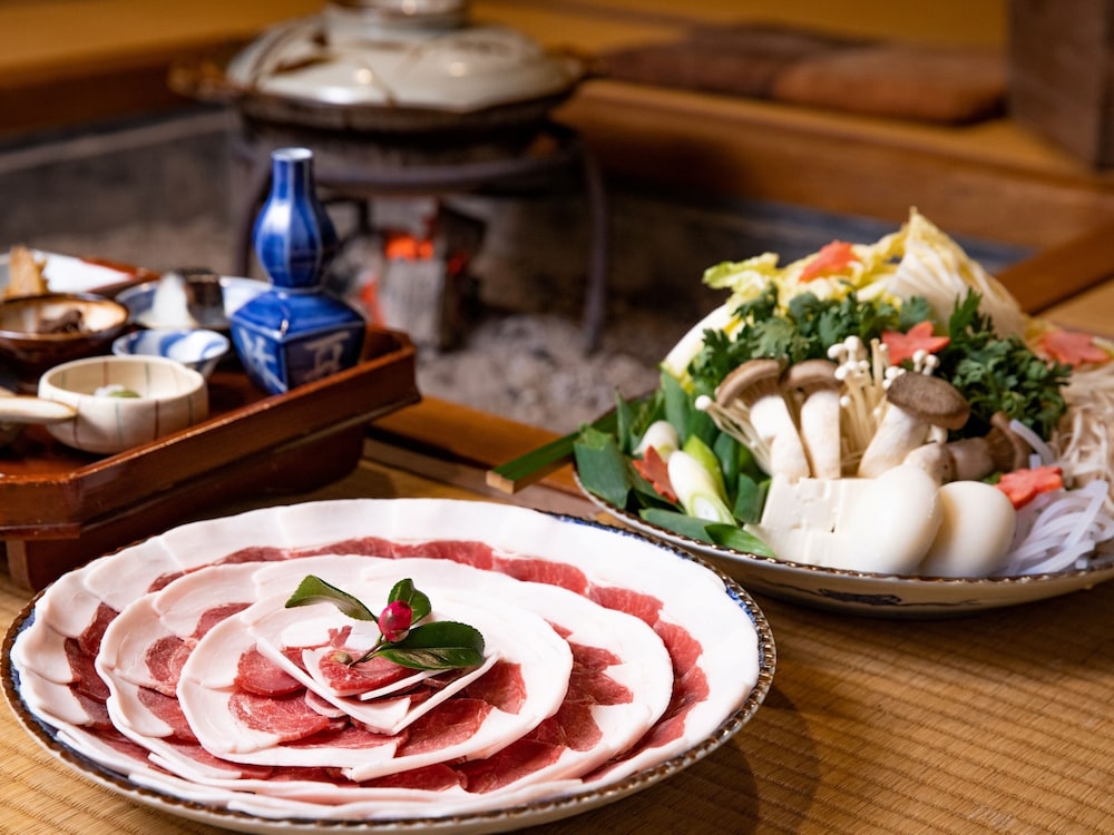 トラディショナル ルーム 禁煙 客室7 | 料理旅館　山里料理　いそべ(Exclusive Tratched Vill）