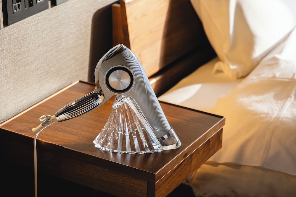 スーペリア ツインルーム 客室5 | 神通峡春日温泉ゆ～とりあ越中