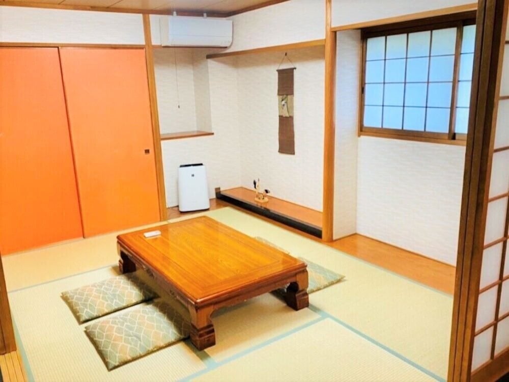 50 sqm 和洋室 ４名定員 禁煙 客室2 | レイセニット城崎スイートVILLA