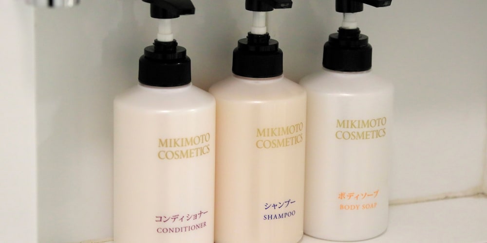 デラックス ツインルーム ガーデンビュー 客室13 | ヴィラ・ザ・クラブ 御殿場ウエスト