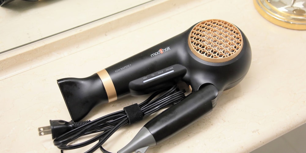 デラックス ツインルーム ガーデンビュー 客室3 | ヴィラ・ザ・クラブ 御殿場ウエスト