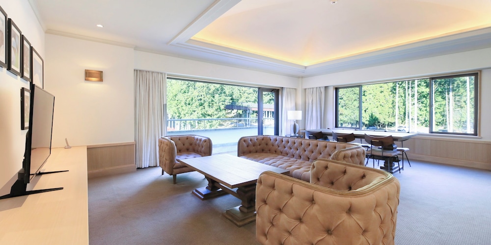 ロイヤル スイート | ヴィラ・ザ・クラブ 御殿場ウエスト