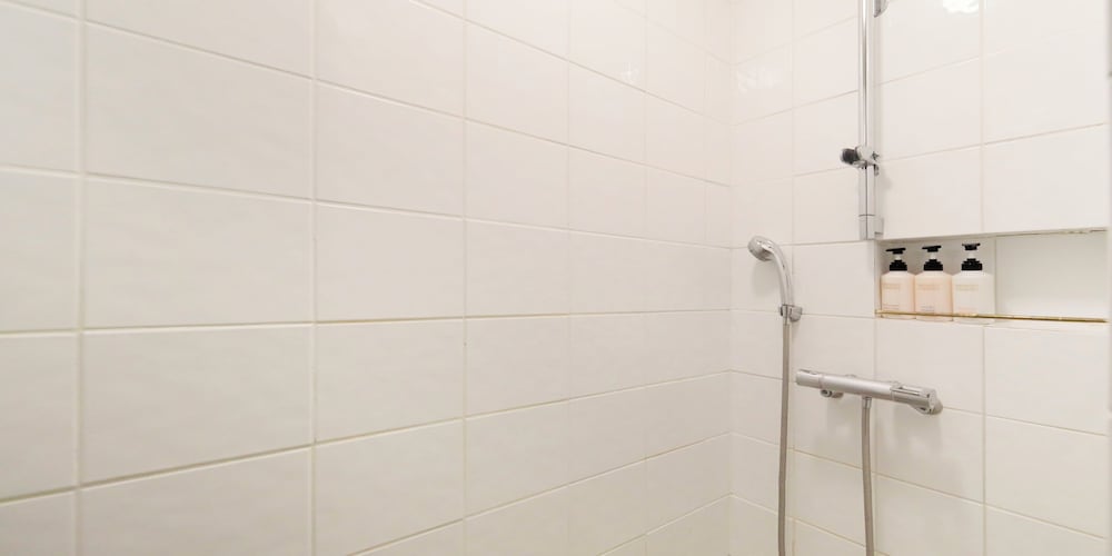 デラックス ツインルーム ガーデンビュー バスルーム0 | ヴィラ・ザ・クラブ 御殿場ウエスト