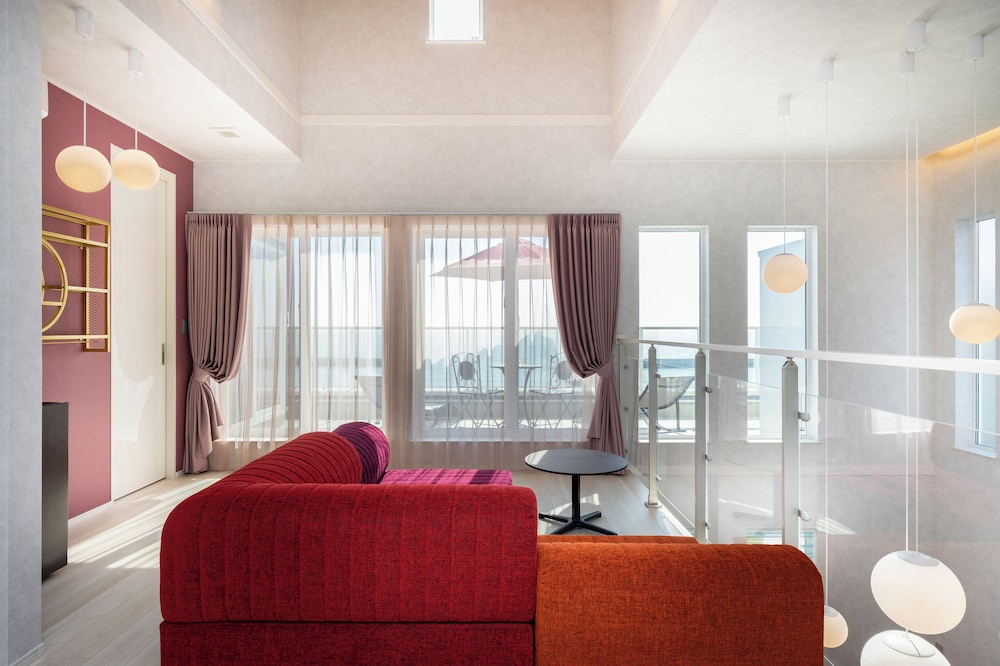 ラグジュアリー ヴィラ オーシャンビュー 客室36 | VERDA RICO