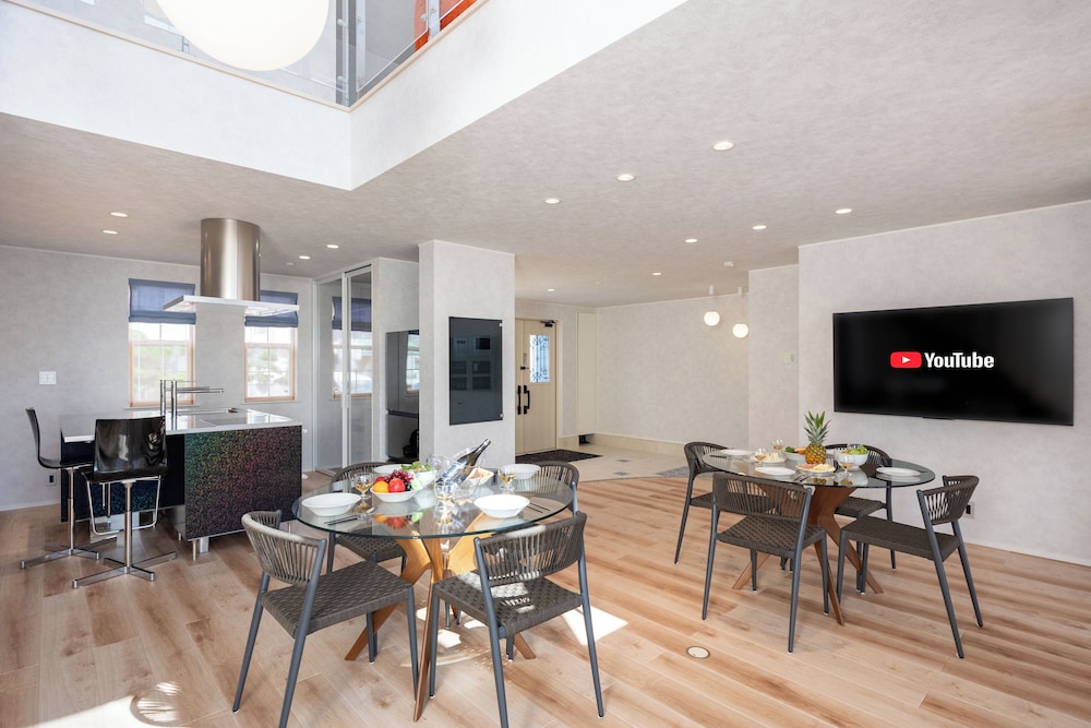 ラグジュアリー ヴィラ オーシャンビュー リビング エリア0 | VERDA RICO