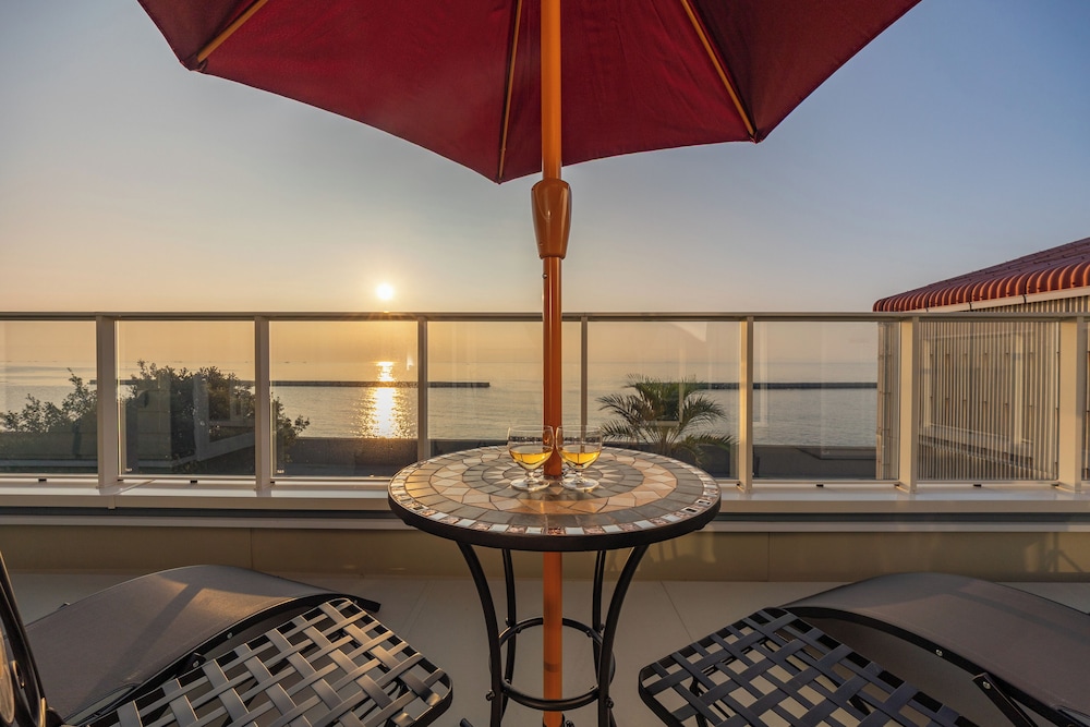 ラグジュアリー ヴィラ オーシャンビュー テラス / パティオ5 | VERDA RICO