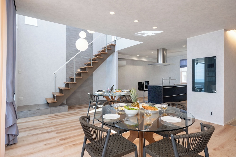 ラグジュアリー ヴィラ オーシャンビュー リビング エリア6 | VERDA RICO