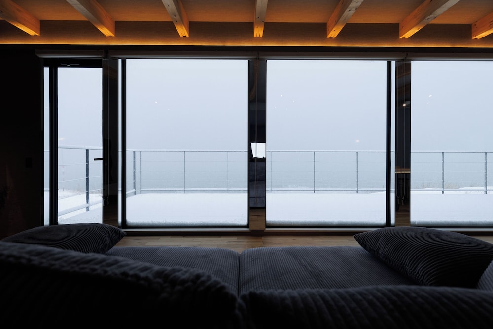 ヴィラ バルコニー ビーチビュー リビング エリア11 | Yunagi 夕凪