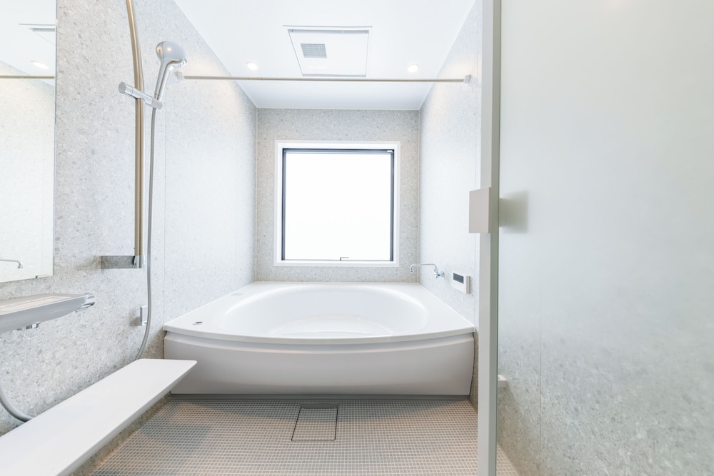 ヴィラ バルコニー ビーチビュー バスルーム1 | Yunagi 夕凪