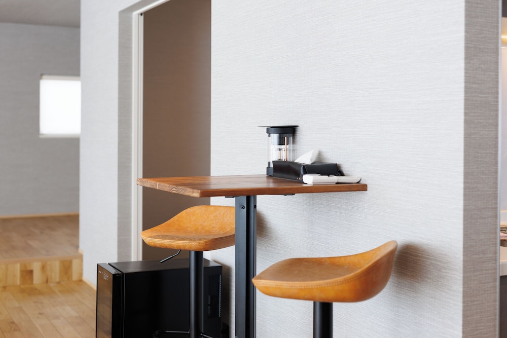 ヴィラ バルコニー ビーチビュー 客室18 | Yunagi 夕凪