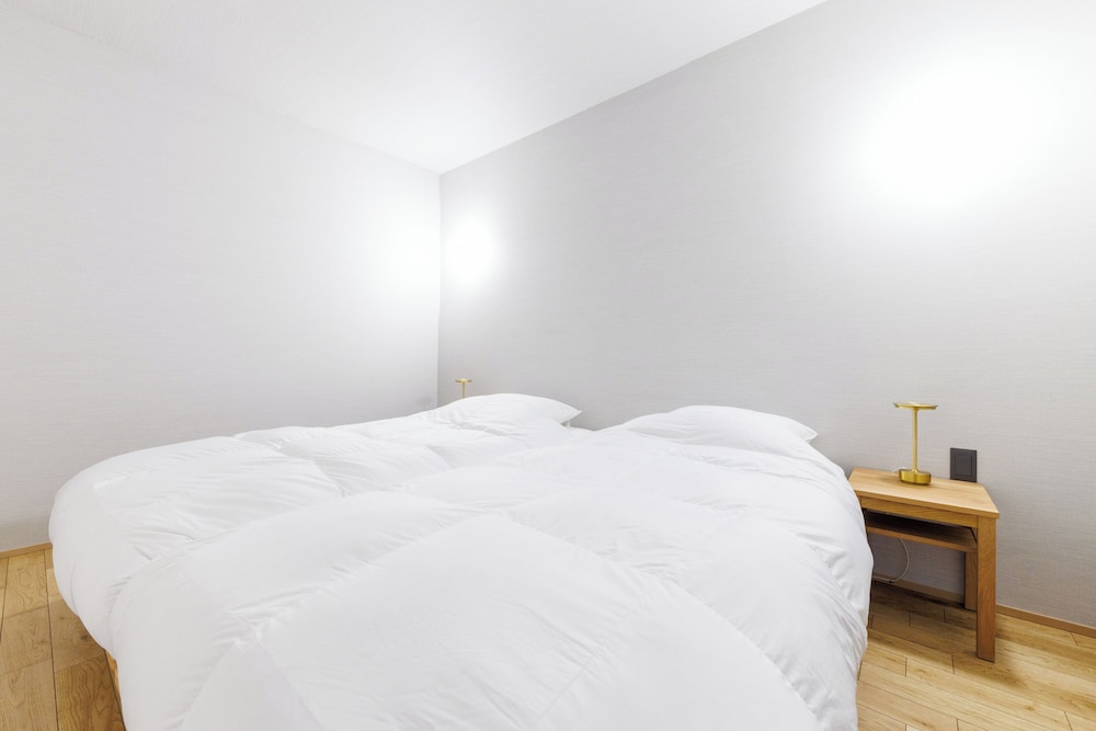 ヴィラ バルコニー ビーチビュー 客室5 | Yunagi 夕凪