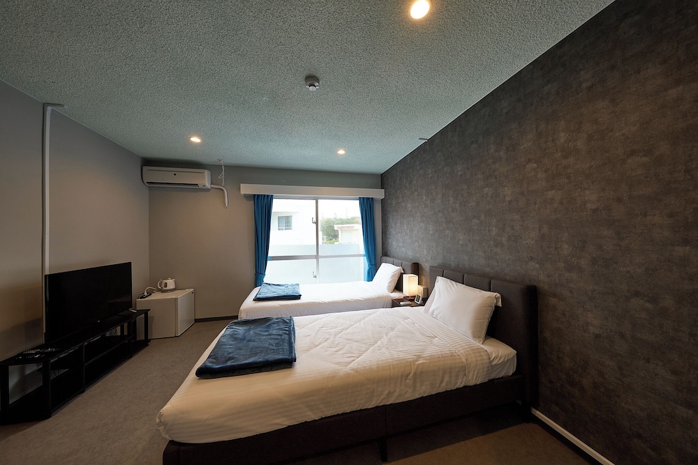 ツインルーム 禁煙 客室4 | ホテルカバナ宮古島