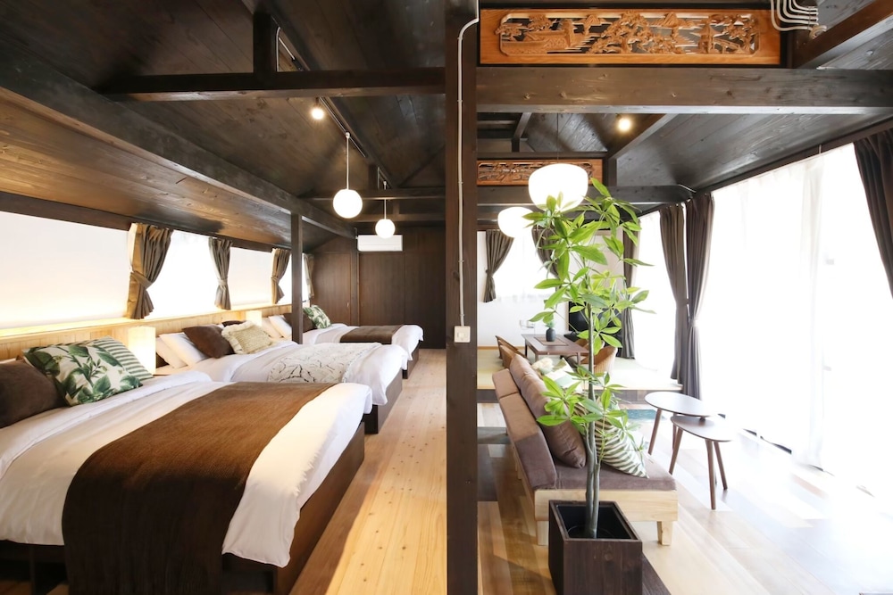 ヴィラ 客室10 | 琉球古民家 山川邸