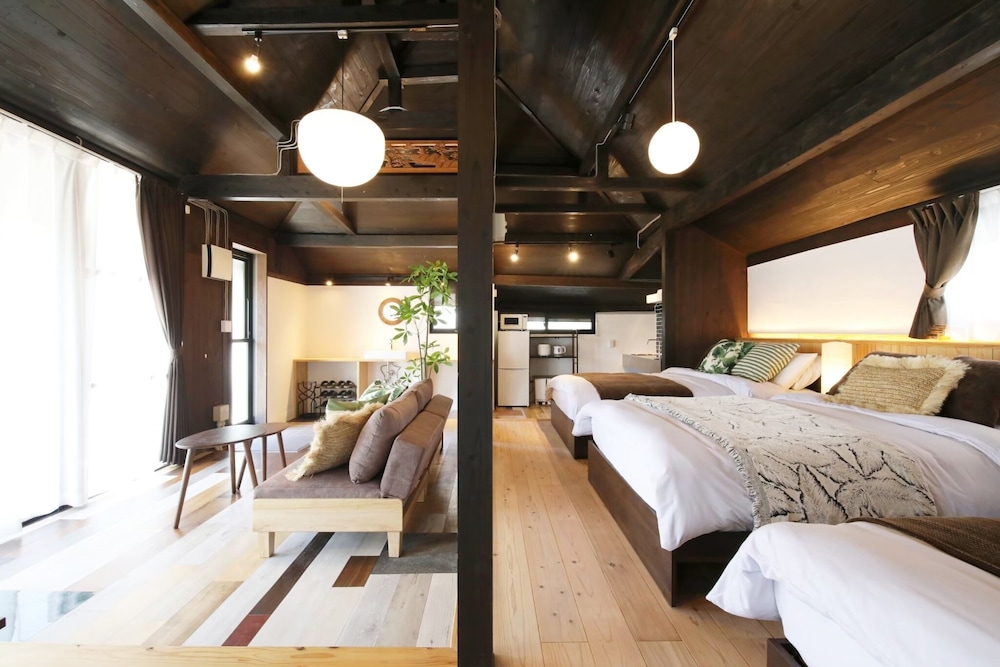 ヴィラ 客室7 | 琉球古民家 山川邸