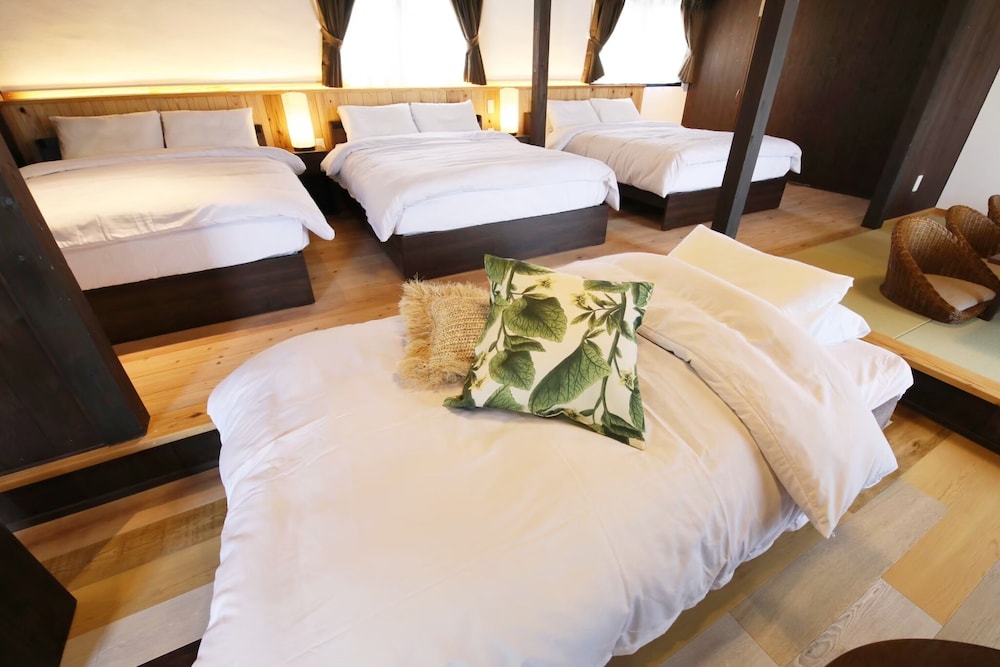 ヴィラ 客室4 | 琉球古民家 山川邸