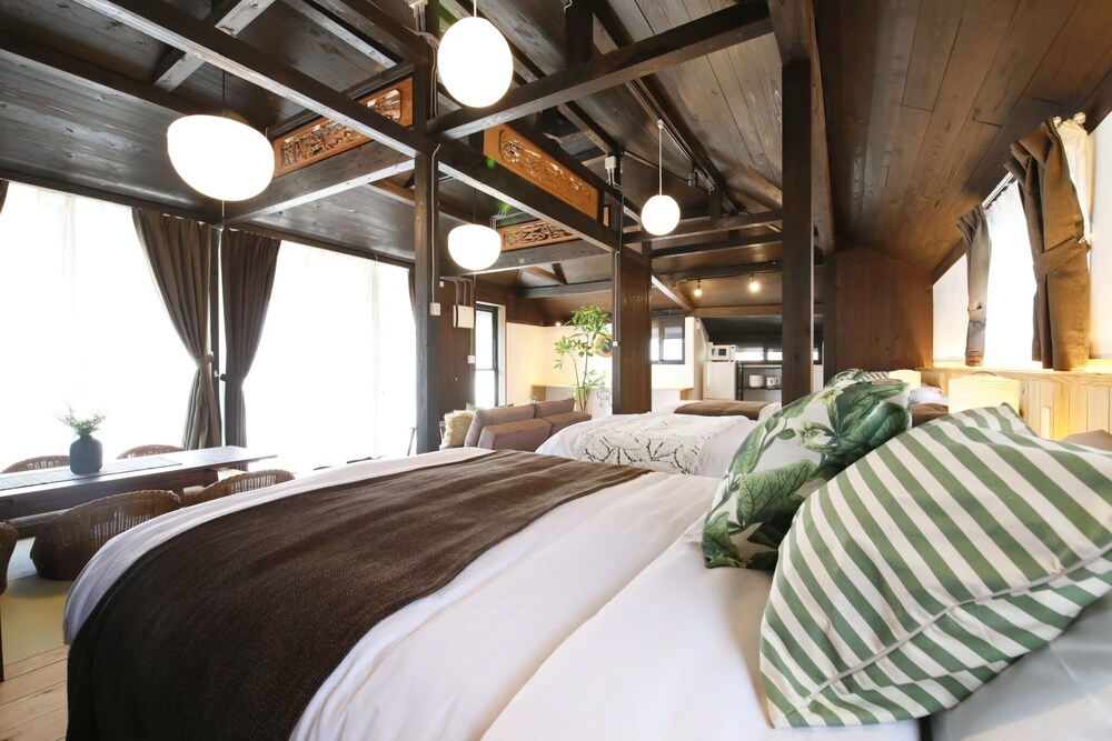 ヴィラ 客室8 | 琉球古民家 山川邸