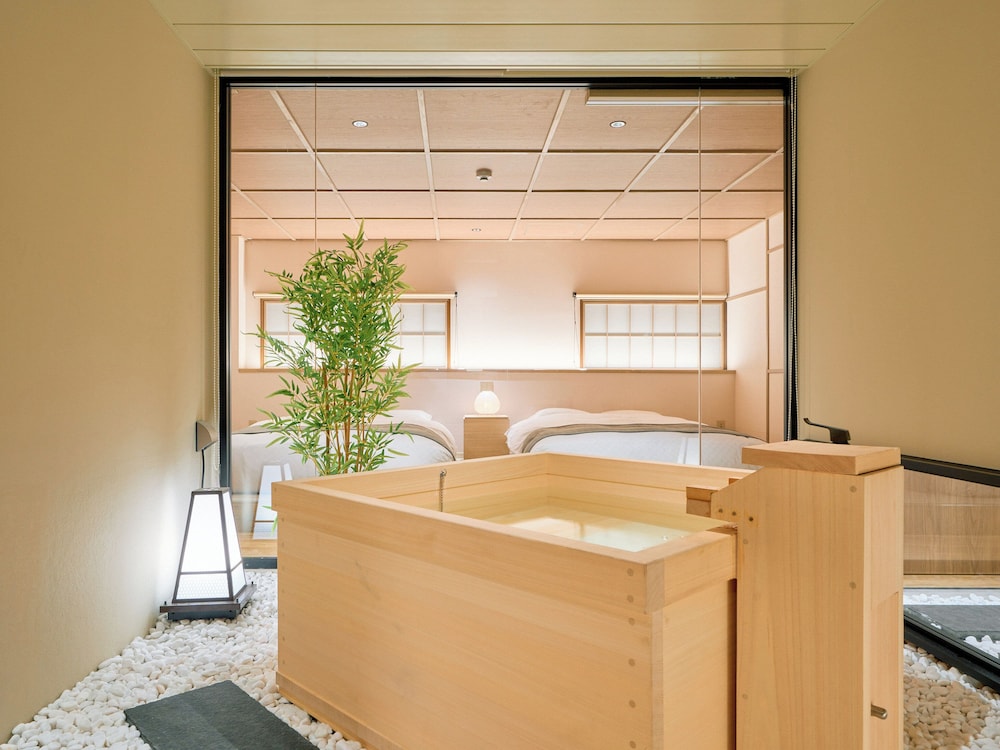 ヴィラ バスルーム3 | 今昔荘 大阪 天保山 -米商・魚商ｰ