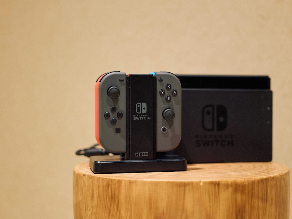 ヴィラ 客室内のダイニングエリア2 | 今昔荘 大阪 天保山 -米商・魚商ｰ