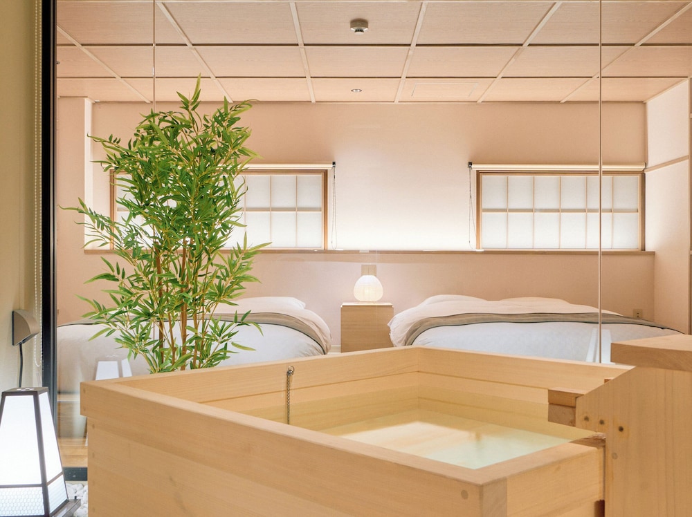 ヴィラ | 今昔荘 大阪 天保山 -米商・魚商ｰ