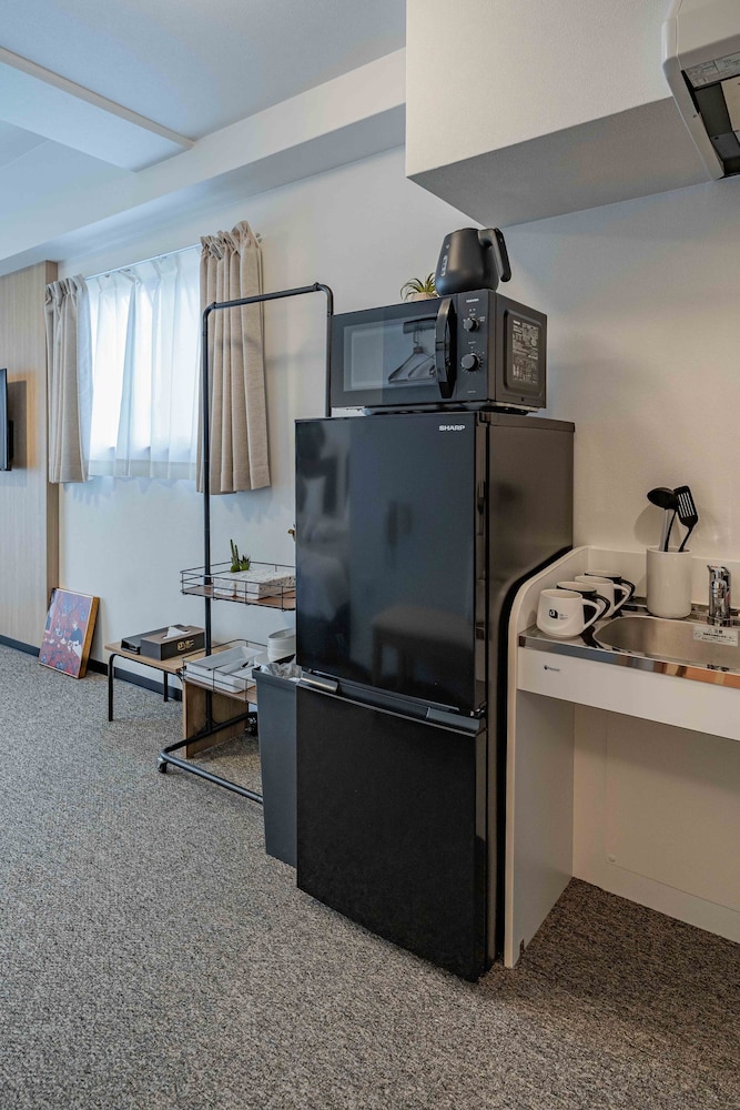 コンフォート ツインルーム バルコニー シティビュー 専用キッチン2 | b&Tsutenkaku