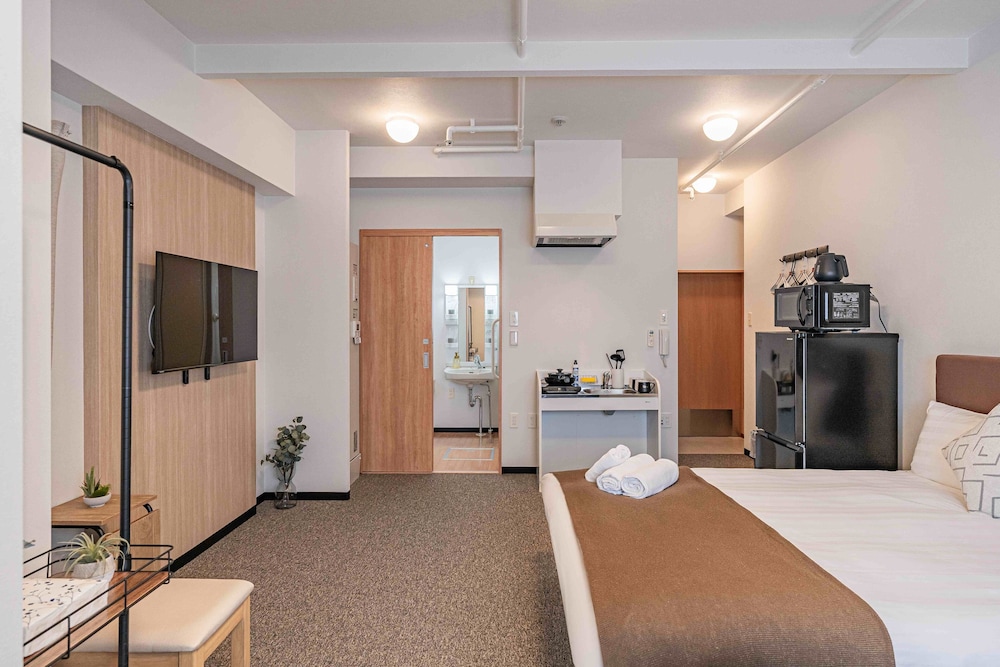 コンフォート ツインルーム バルコニー シティビュー 客室3 | b&Tsutenkaku