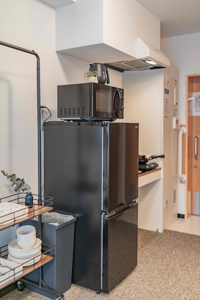 コンフォート ツインルーム バルコニー シティビュー 専用キッチン3 | b&Tsutenkaku