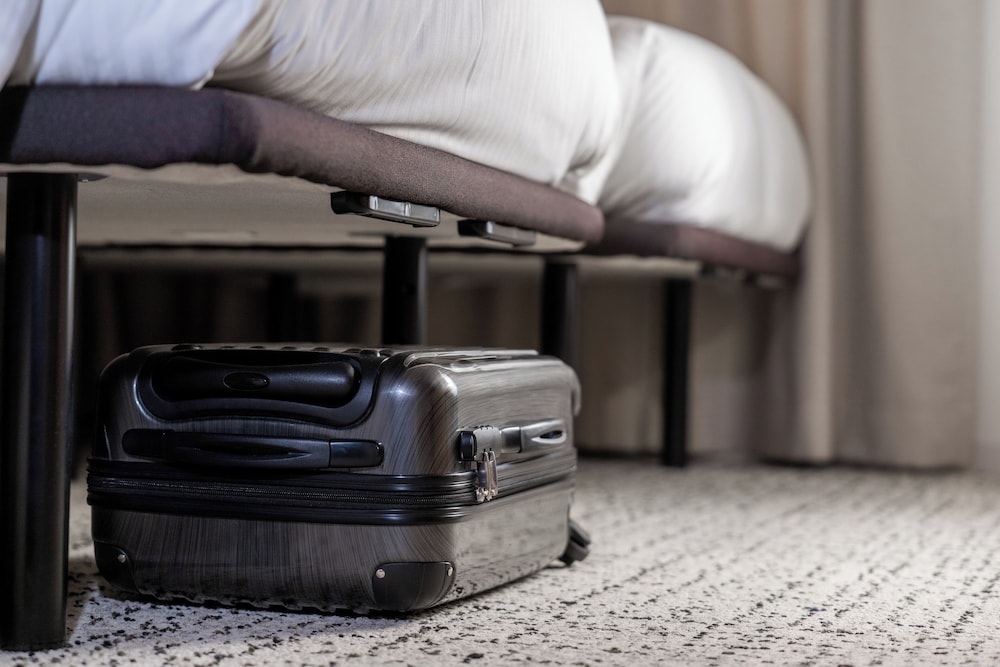 ツインルーム 客室の設備とサービス1 | 変なホテルエクスプレス大阪 なんば日本橋