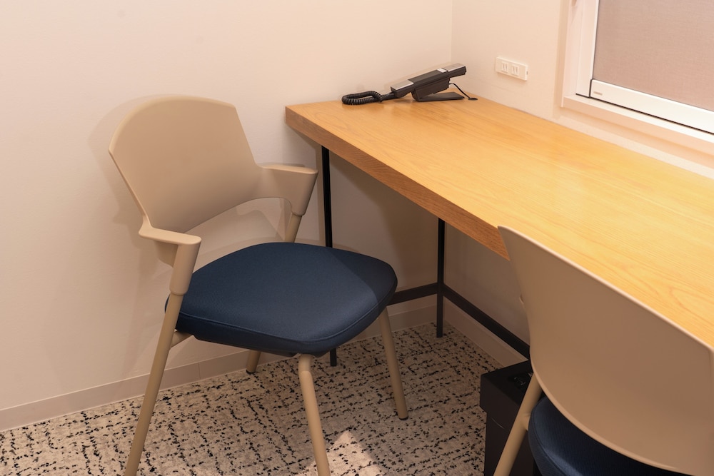 ツインルーム 客室の設備とサービス0 | 変なホテルエクスプレス大阪 なんば日本橋