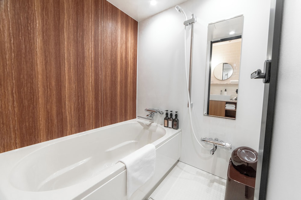 ダブルルーム バスルーム1 | 変なホテルエクスプレス大阪 なんば日本橋