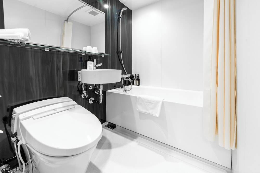 ツインルーム 禁煙 バスルーム0 | 変なホテルエクスプレス大阪 なんば日本橋アネックス