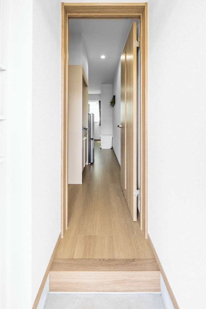 内部エントランス1 | CHARMANT 1D