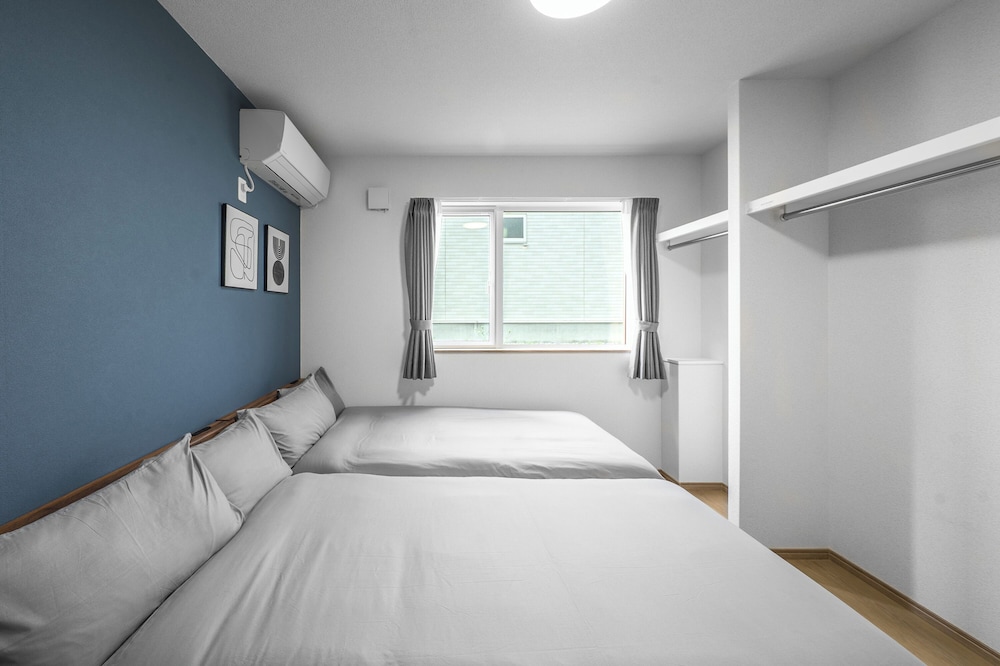 客室1 | CHARMANT 2B