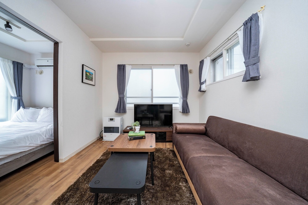 メインイメージ | ANAX NORD 203