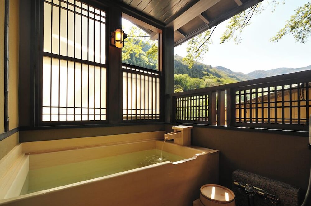 和風ツインルーム筍 205 禁煙 | 塔之沢温泉 山の茶屋