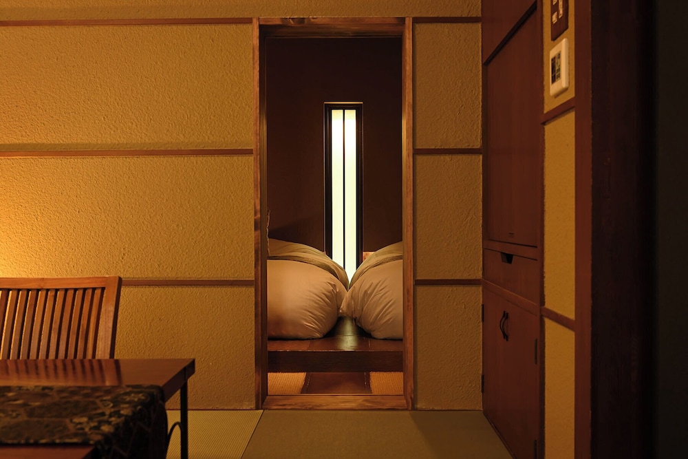 スペシャルルーム露天風呂付きあせび206 禁煙 客室1 | 塔之沢温泉 山の茶屋