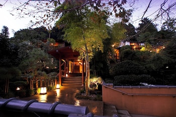 塔之沢温泉 山の茶屋