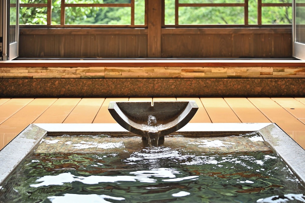 スタンダードルーム紫陽花 203 禁煙 客室1 | 塔之沢温泉 山の茶屋