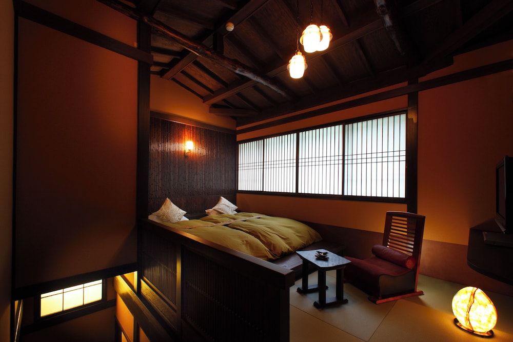 スペシャルルーム露天風呂付き山の灯102 禁煙 客室1 | 塔之沢温泉 山の茶屋