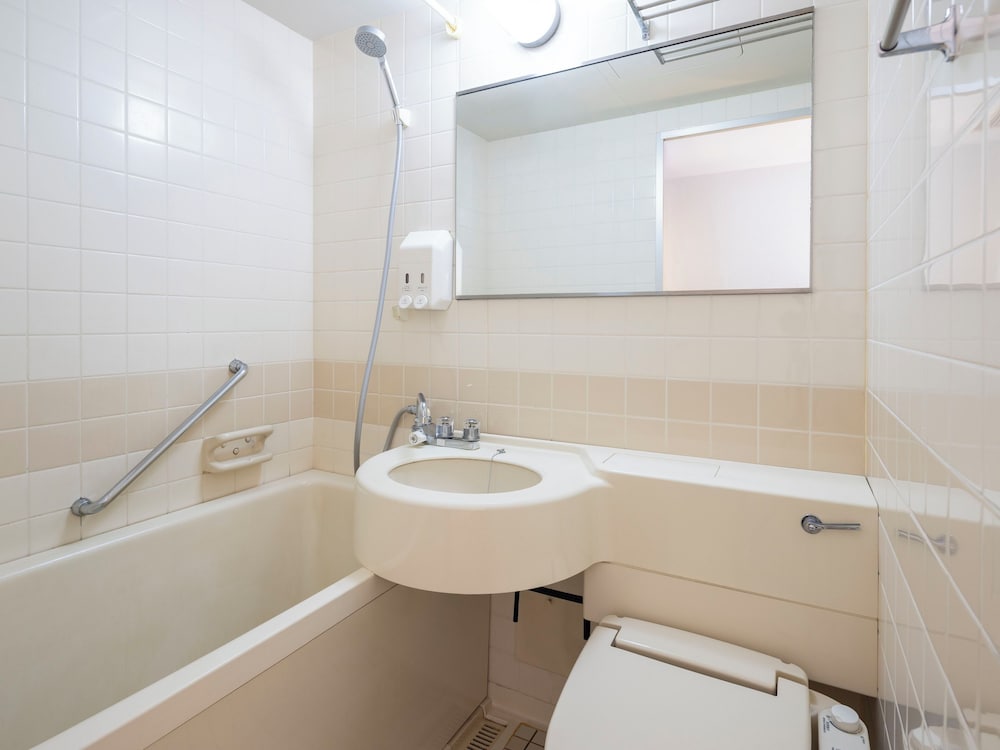 スーペリア ツインルーム 禁煙 バスルーム0 | 松浦シティホテル