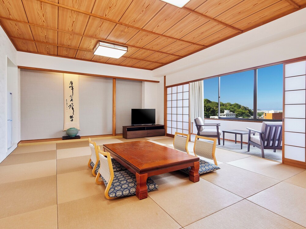 和室 (47㎡) 禁煙 | 松浦シティホテル