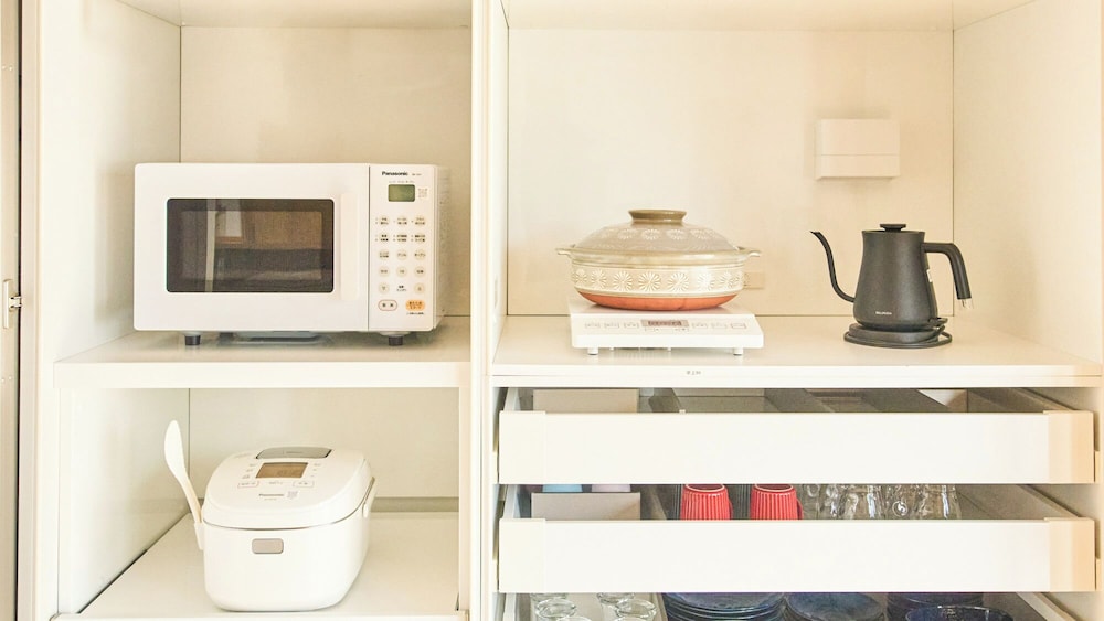 ヴィラ 3 ベッドルーム ガーデンビュー 専用キッチン2 | オーシャンヴィラ鳴門