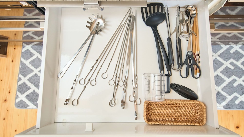 ヴィラ 3 ベッドルーム ガーデンビュー 専用キッチン3 | オーシャンヴィラ鳴門