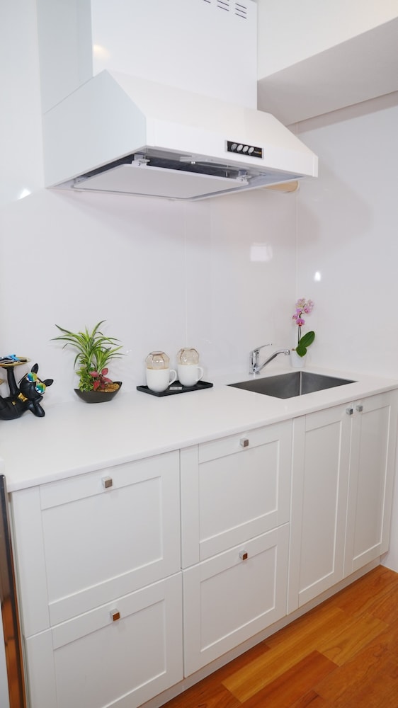 シティ ツインルーム バルコニー シティビュー 専用キッチン0 | LIO HOTEL TOKYO NIPPORI