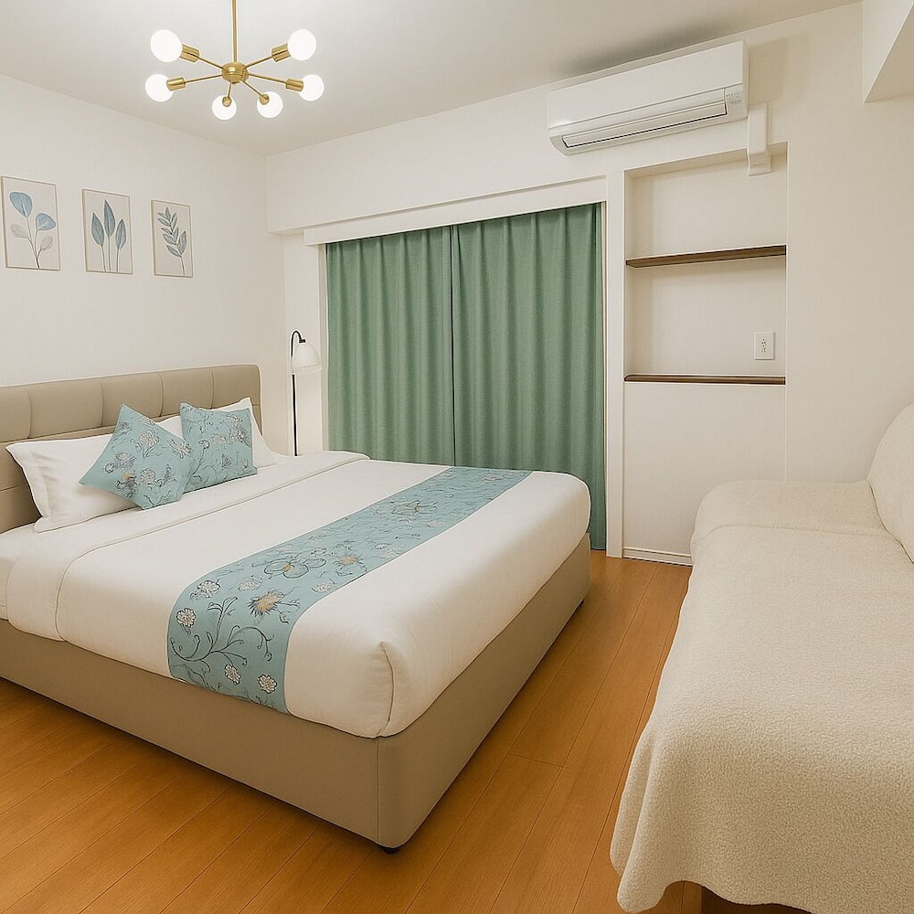 シティ ダブルルーム キングベッド 1 台 バルコニー シティビュー | LIO HOTEL TOKYO NIPPORI