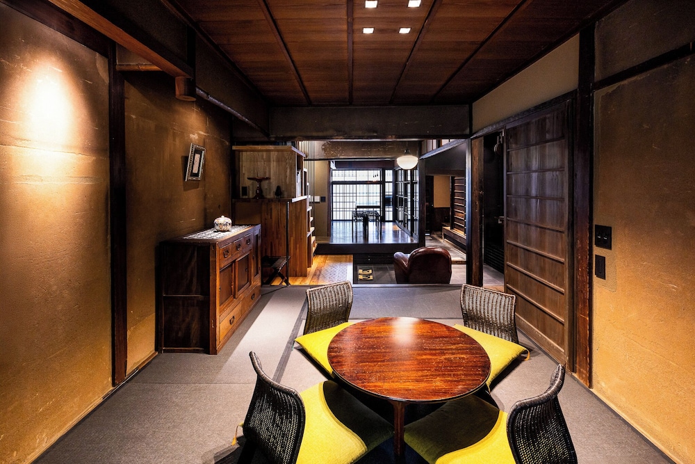 タウンホーム バルコニー リビング エリア1 | 鈴 喜承庵